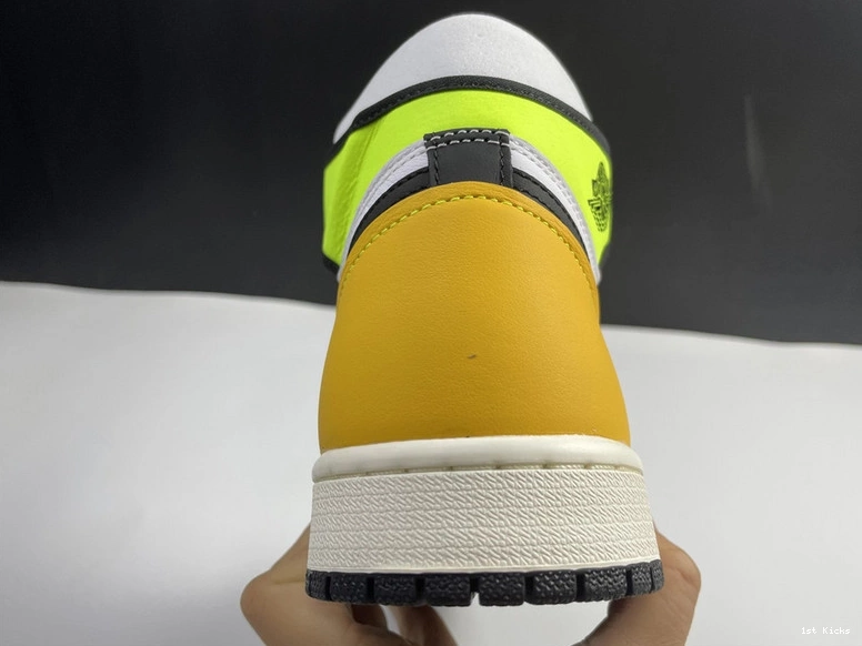 Jordan 1 Air Gold” “University  High   555088-118 OG 0319